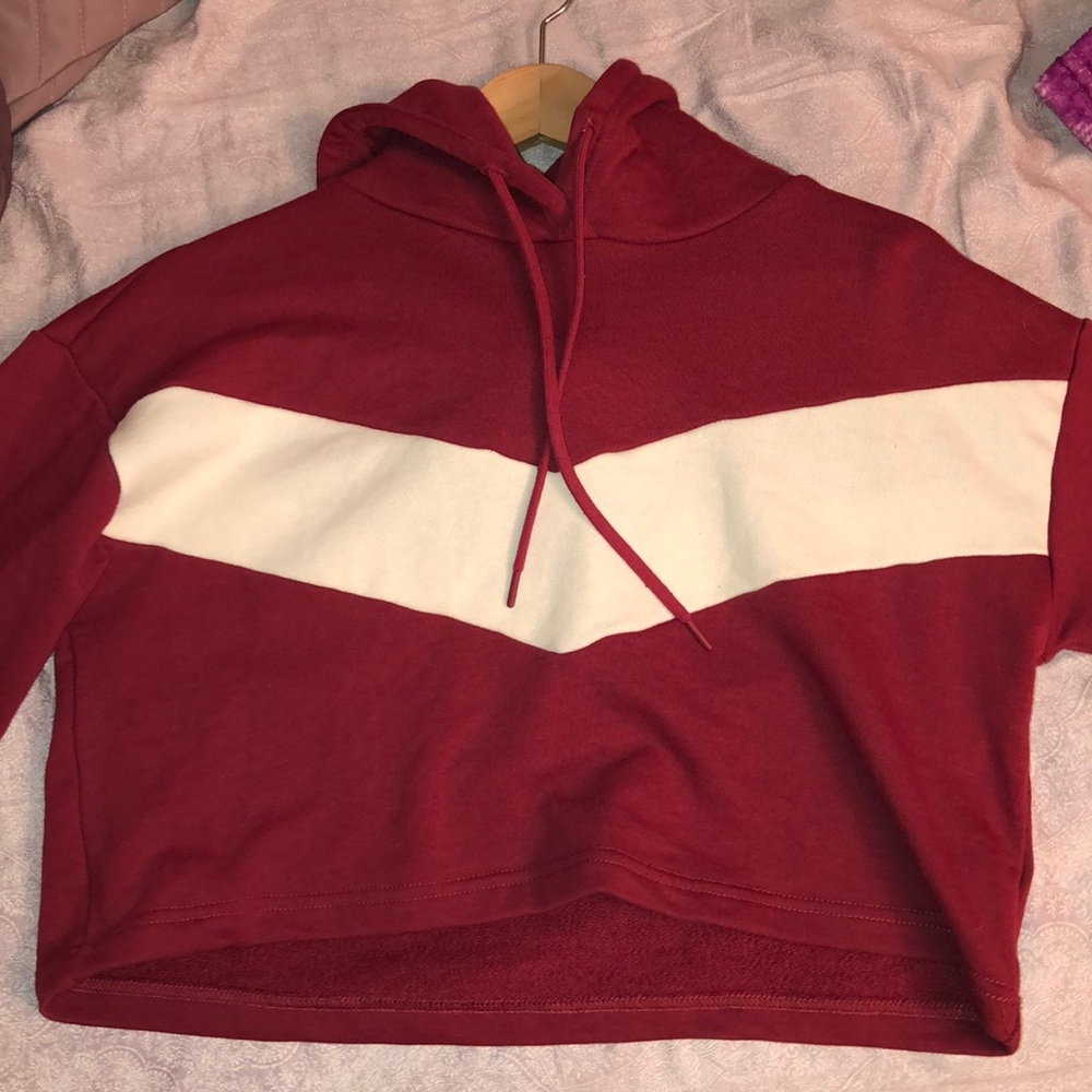 Cropped hoodie
